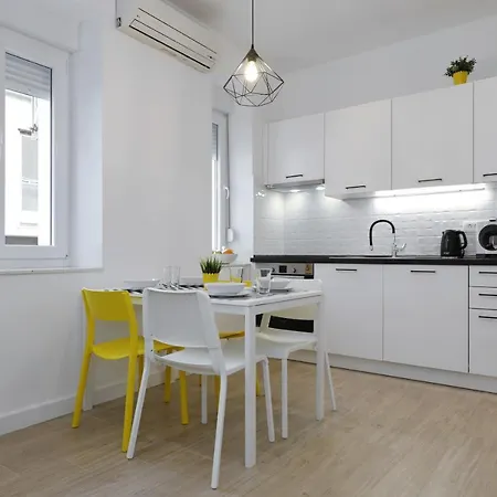 아파트 Idassa Bridge 자다르