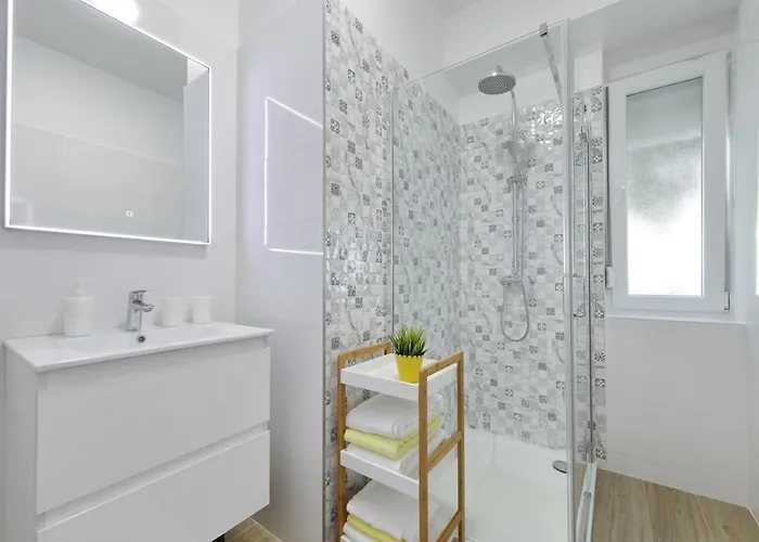 Idassa Bridge 公寓